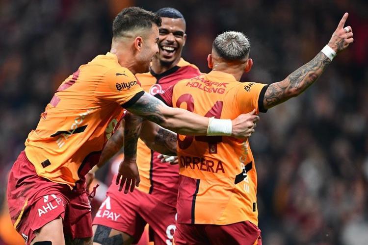 Galatasaray Bodrumspor maçında 3 puan 2 golle geldi