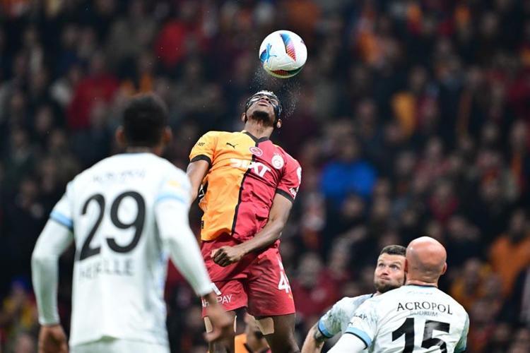 Galatasaray Bodrumspor maçında 3 puan 2 golle geldi