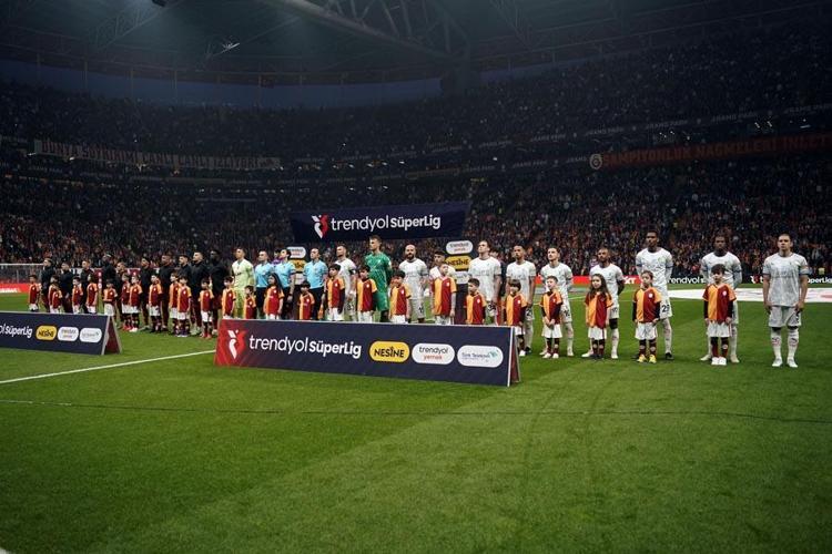 Galatasaray Bodrumspor maçında 3 puan 2 golle geldi