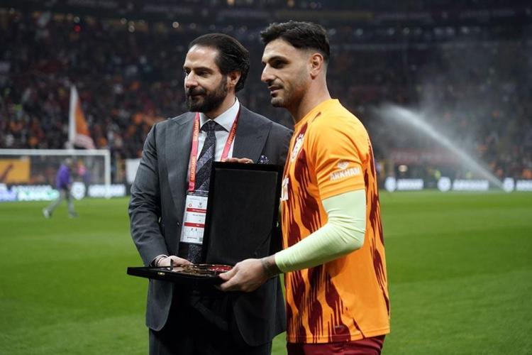 Günay Güvenç fair-play ödülünü aldı