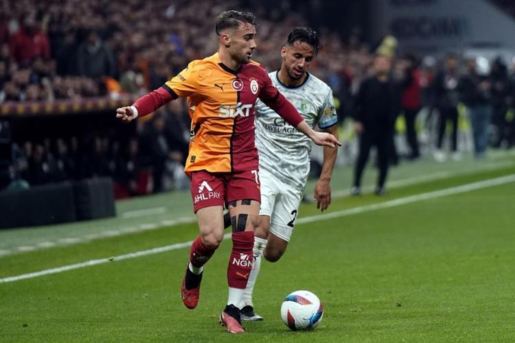 42. DAKİKADA GALATASARAY LEHİNE VERİLEN PENALTININ İPTALİ DOĞRU MU