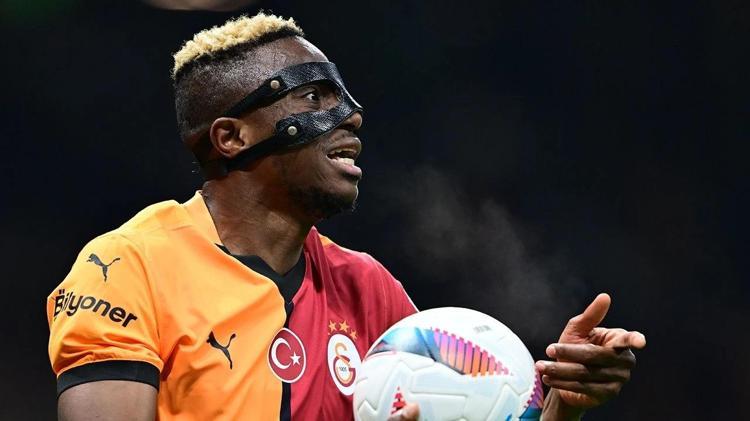 Victor Osimhen bombası Dünya devi talip oldu