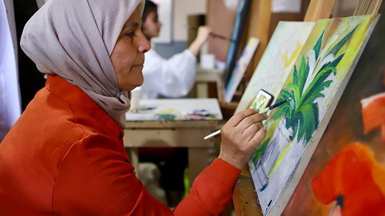 Kimseye aldırış etmedi, 62 yaşında hayaline kavuştu, büyük başarılara imza attı