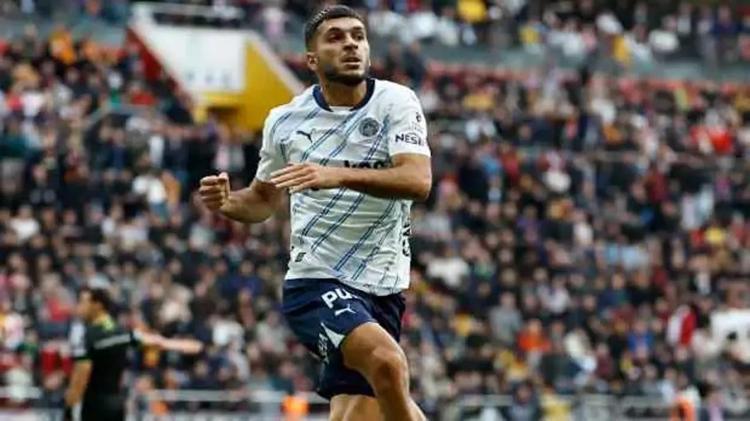 Premier Lig ekibi, Fenerbahçeli yıldız Oğuz Aydın için Kadıköye geliyor
