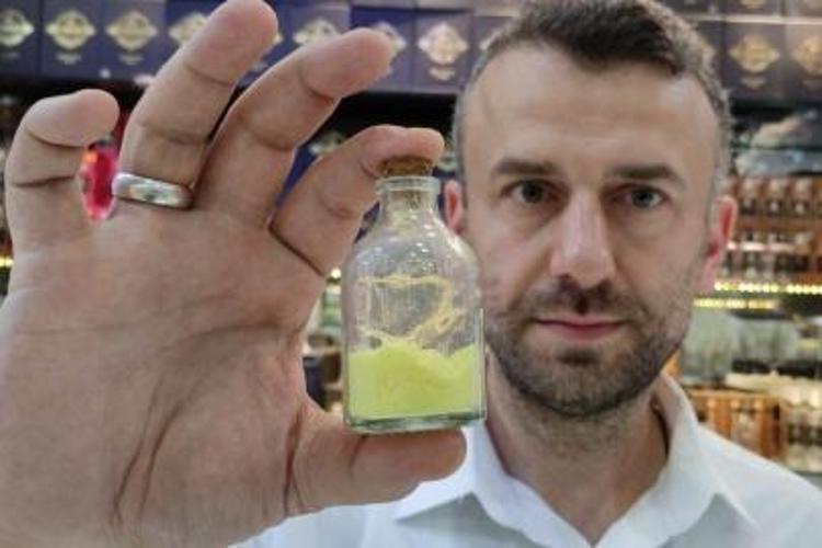 24 ayar saf altın kullanılıyor