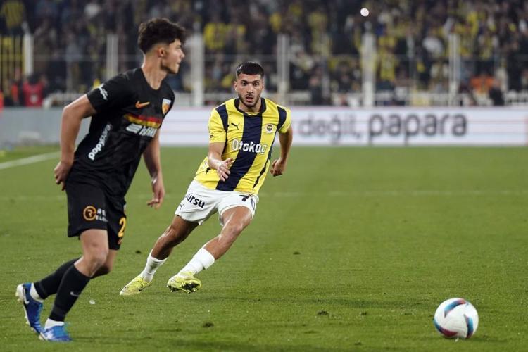 Saint-Maximin, En-Nesyri, Skriniar, Tadic, Diego Carlos derken yıldız ismi sildi: Sadece yürüdü, şu maçta ne işi var