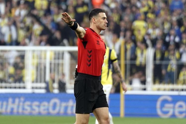 Saint-Maximin, En-Nesyri, Skriniar, Tadic, Diego Carlos derken yıldız ismi sildi: Sadece yürüdü, şu maçta ne işi var