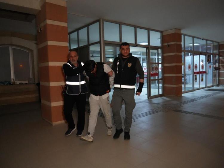 Sevk edildiği adli makamlarca tutuklandı