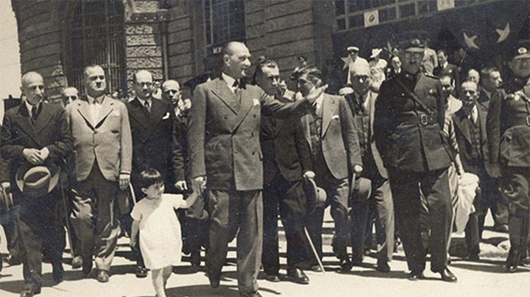Bugün 23 Nisan, TBMM 105 yaşında İşte 23 Nisan’ı çocuk bayramı yapan o diyalog