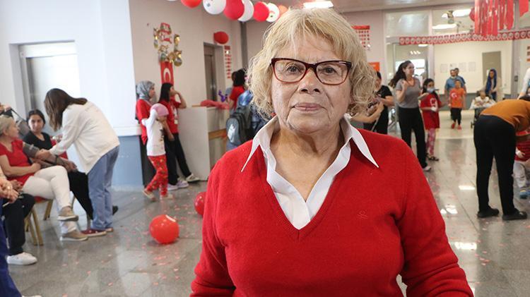 Adanada unutulmaz 23 Nisan kutlaması: Kanser hastası çocuklar bayramı doyasıya yaşadı