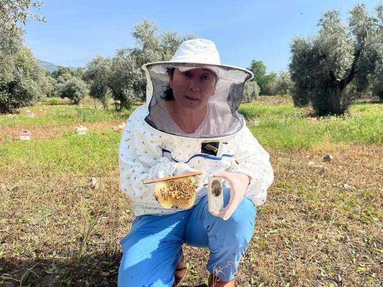 Yılda 7 bin adet üretiyor Gelin görümce el ele verdi: Üç çeşidi de Türkiyenin dört bir yanına satıyor