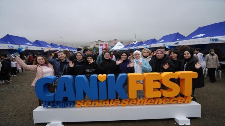 Karadenizin en büyük bilim festivali CANİKFEST başladı