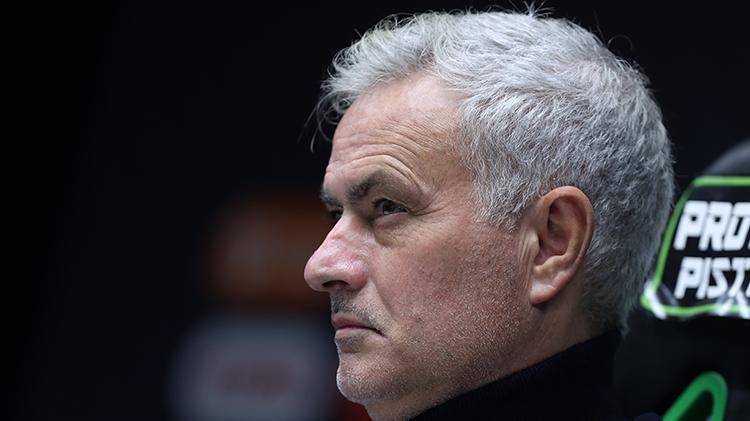 Mourinhoya güle güle Fenerbahçede ayrılıyor Yeni takımını açıkladılar, Ronaldo sürprizi ortaya çıktı