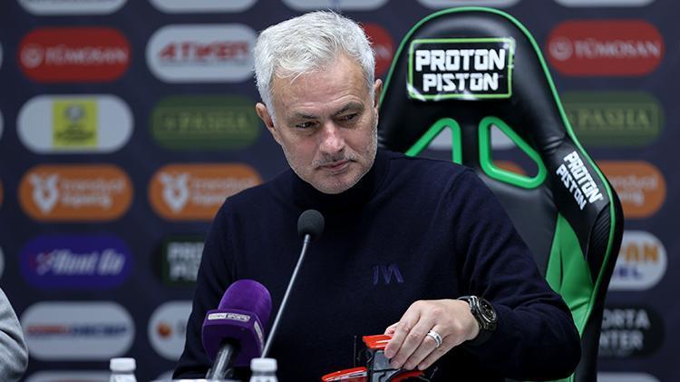 Mourinhoya güle güle Fenerbahçede ayrılıyor Yeni takımını açıkladılar, Ronaldo sürprizi ortaya çıktı