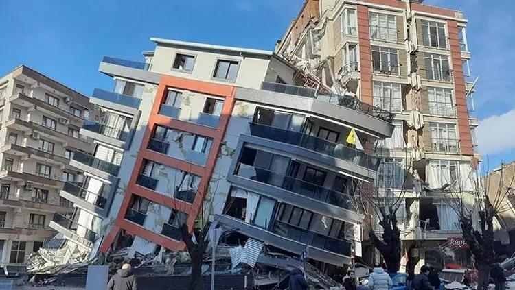 ‘ZORUNLU DEPREM SİGORTASI BELLİ BİR LİMİTE KADAR HASARI KARŞILIYOR’