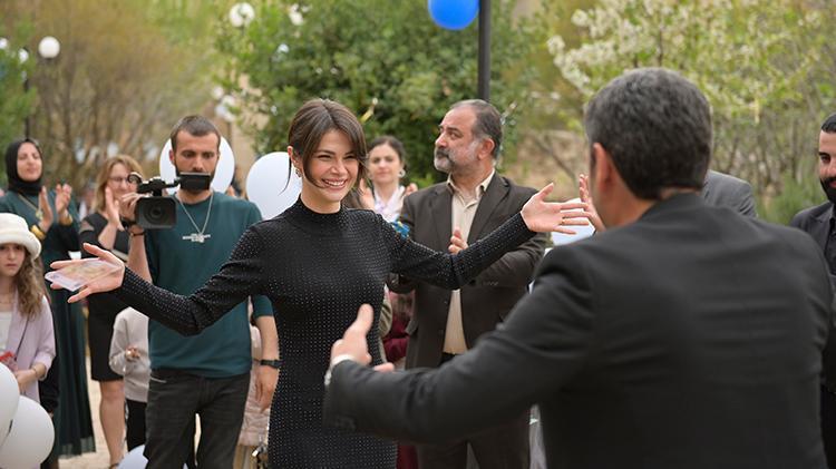 Uzak Şehir aşkı sınır tanımıyor Uzak Şehir sevgisi maç heyecanının önüne geçti