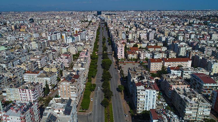 İstanbulun hangi ilçeleri riskli Prof. Dr. Şükrü Ersoy çok tehlikeli deyip açıkladı: Yeniden başlayabilir
