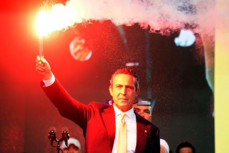 Ali Koç istifa çağrılarına cevap verdi: En kolayı yeter artık diyerek bırakıp gitmek