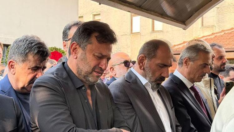 Bülent Uygunun kızı Almina Tude Uygun gözyaşları içerisinde son yolculuğuna uğurladı