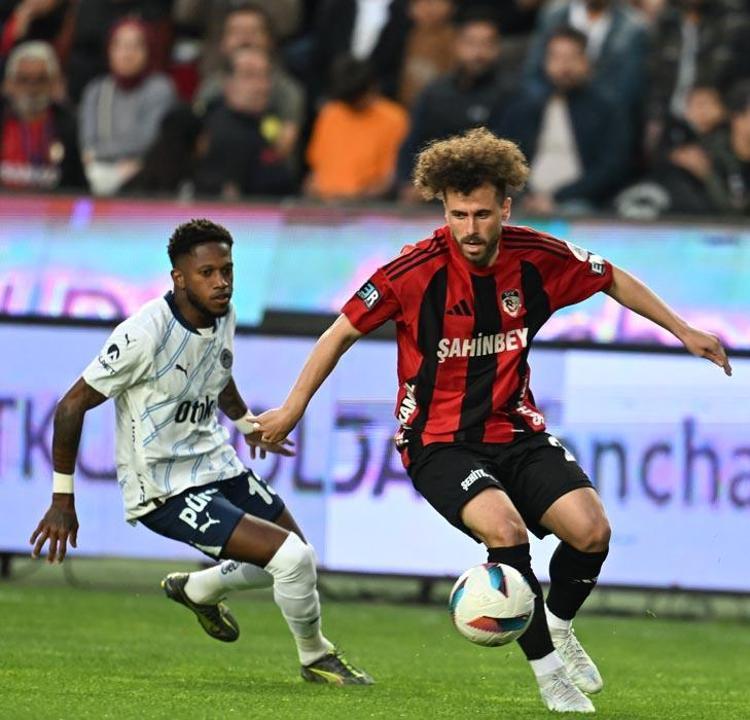 Gaziantep Fenerbahçe maçı: 1-3 Kanaryadan müthiş geri dönüş