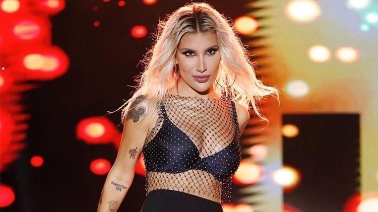 İrem Derici pişman oldu O görüntü sonrası annesinden özür diledi