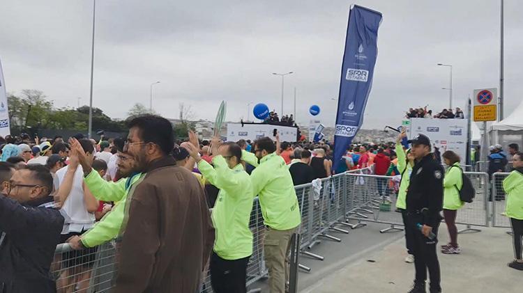 İstanbul Yarı Maratonunda Kenyalı atlet saat 6 dakikalık derecesiyle birinciliği kazandı
