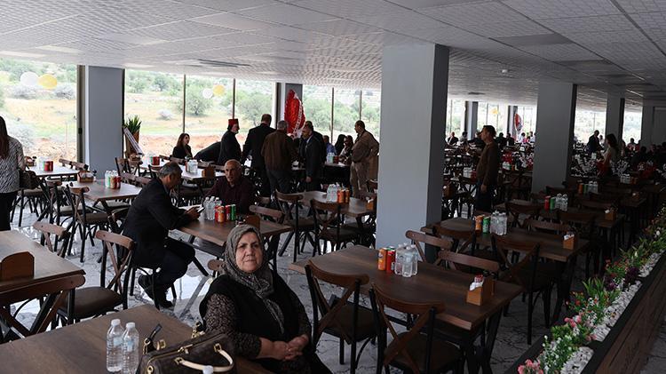 Almanyayı terk edip Mardine yerleşti Açtığı iş yeriyle adından söz ettirdi