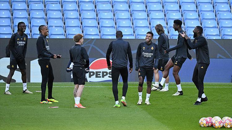 Carlo Ancelottiye güle güle Real Madridin yeni teknik direktörü belli oldu