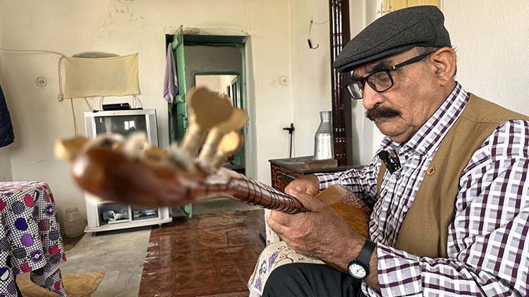 51 yıl önce bir altın bozdurarak aldı, mağarada sakladı Elazığlı dengbej bölgenin son temsilcisi