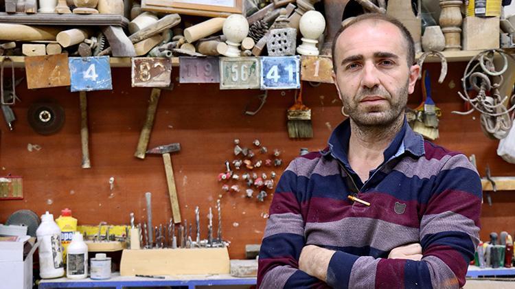 Artvinden Bursaya göç ettikten sonra hayatları değişti Babasının yolundan giderek tarihi ayakta tutuyor