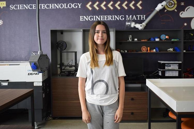 16 yaşındaki 2 öğrencinin projesi bilimde çığır açacak Dünyanın en iyi üniversitesi seçti, artık tarihe karışacak