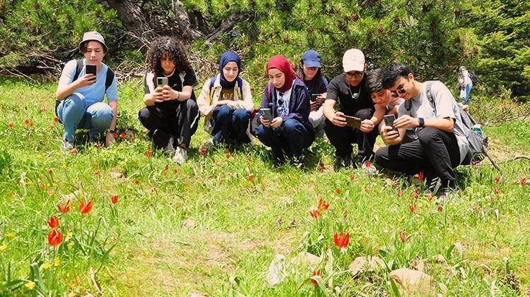 Sadece Manisada görülüyor Yılda 1 kez ortaya çıkıyor, 10 gün ömrü var, bunu yapan 557 bin TL hazırlasın