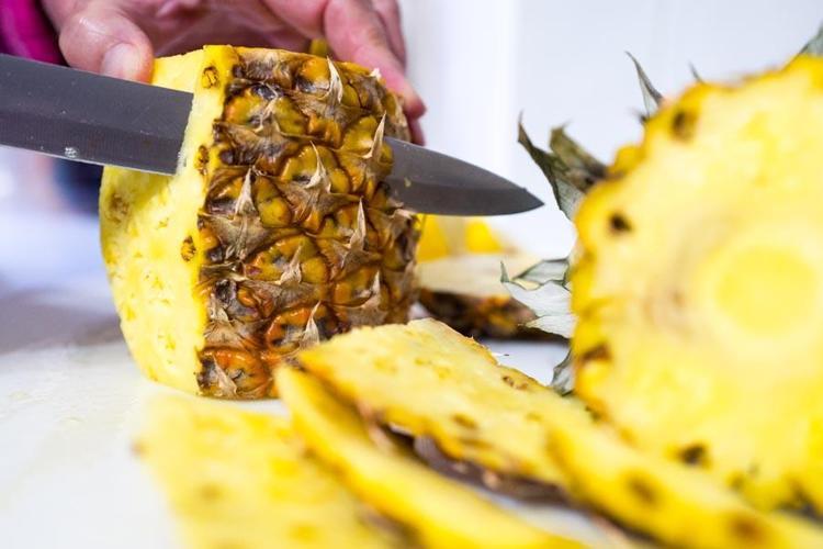 GECE ANANAS YEMENİN FAYDALARI