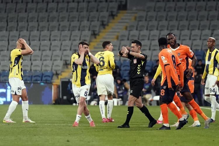Tadic-Talisca birbirine girdi Dzeko devreye girdi, yıldız isme sert sözler: Nereden bulup getirdiniz