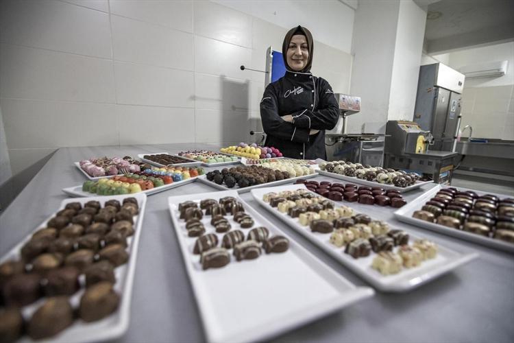 Hiç bilmediği mesleğe girdi, günde 50 kilo satarak fabrikasını kurdu Şehirde bir tek o var