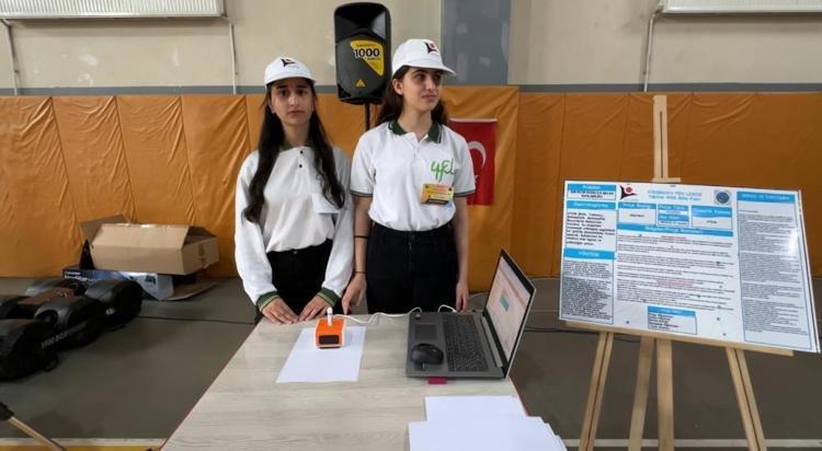 Yüksekova Fen Lisesinden büyük başarı TÜBİTAK projeleri sergilendi