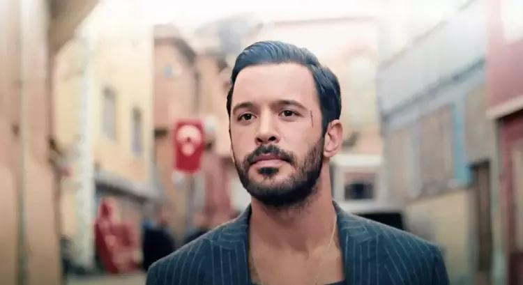 Barış Arduç kiracısını icraya verdi Zararını da açıkladı