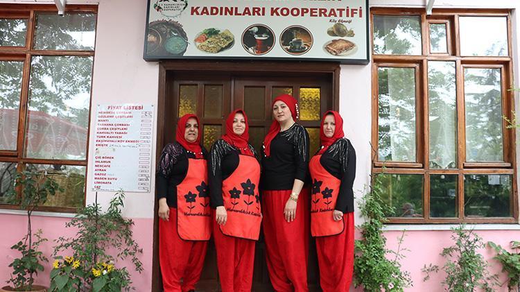 Bursalı kadınlar başardı Bütün mahalle para kazanmaya başladı