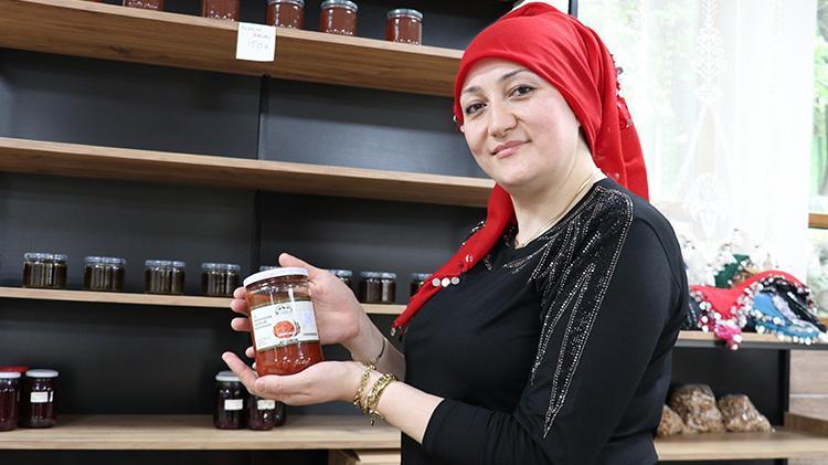 Bursalı kadınlar başardı Bütün mahalle para kazanmaya başladı