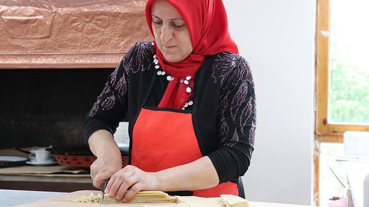 Bursalı kadınlar başardı Bütün mahalle para kazanmaya başladı