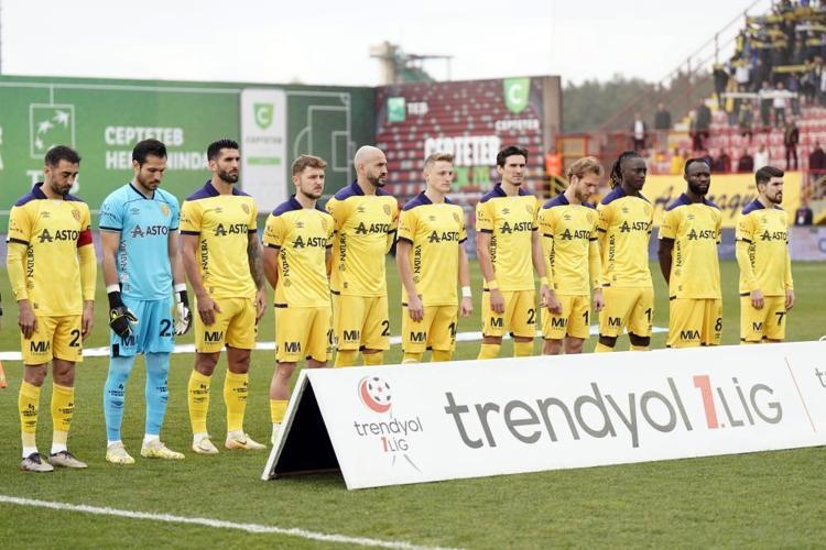 Adanaspor ile başladı Altay ve Giresunspor ile devam etti, köklü takımların önlenemez seri düşüşü