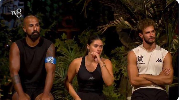 Survivorda yine olay İsmail ile Batuhan birbirine girdi İşte verilen ceza