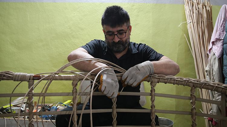 Ev hanımıydı, Diyarbakırda fabrika kurdu Avrupa Birliği destekledi, tüm Türkiyeye gönderiyor