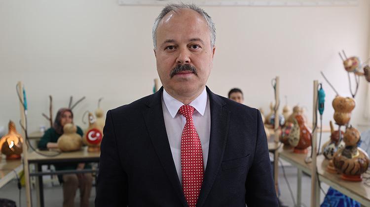 Nevşehirde kadınların ekmek kapısı oldu Bahçelerinde yetiştirdikleri ürünleri süsleyip satıyorlar