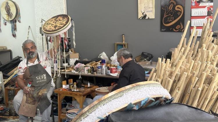 Kardeşi paraya ihtiyacım var dedi, üretimi iki katına çıkarttı Manisadan ABDye satıyor: Meraklısı tüm dünyada var