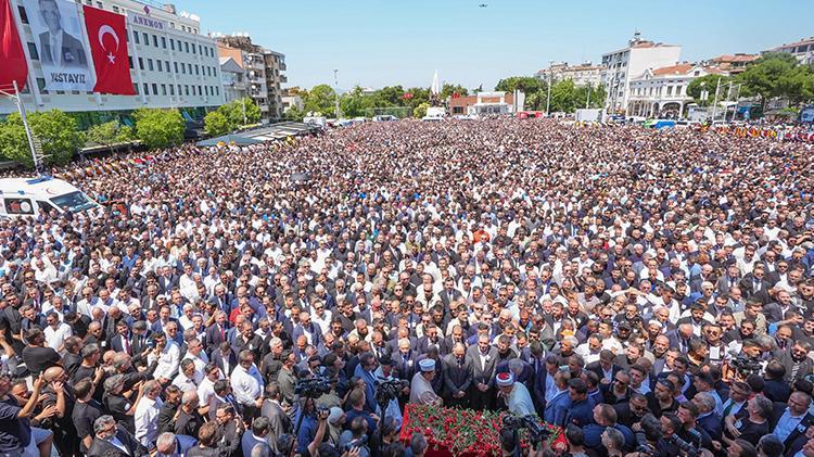 Başkan Ferdi Zeyreke son veda Gözyaşları sel oldu, eşinden duygusal sözler: Bugün ona sözümü verdim