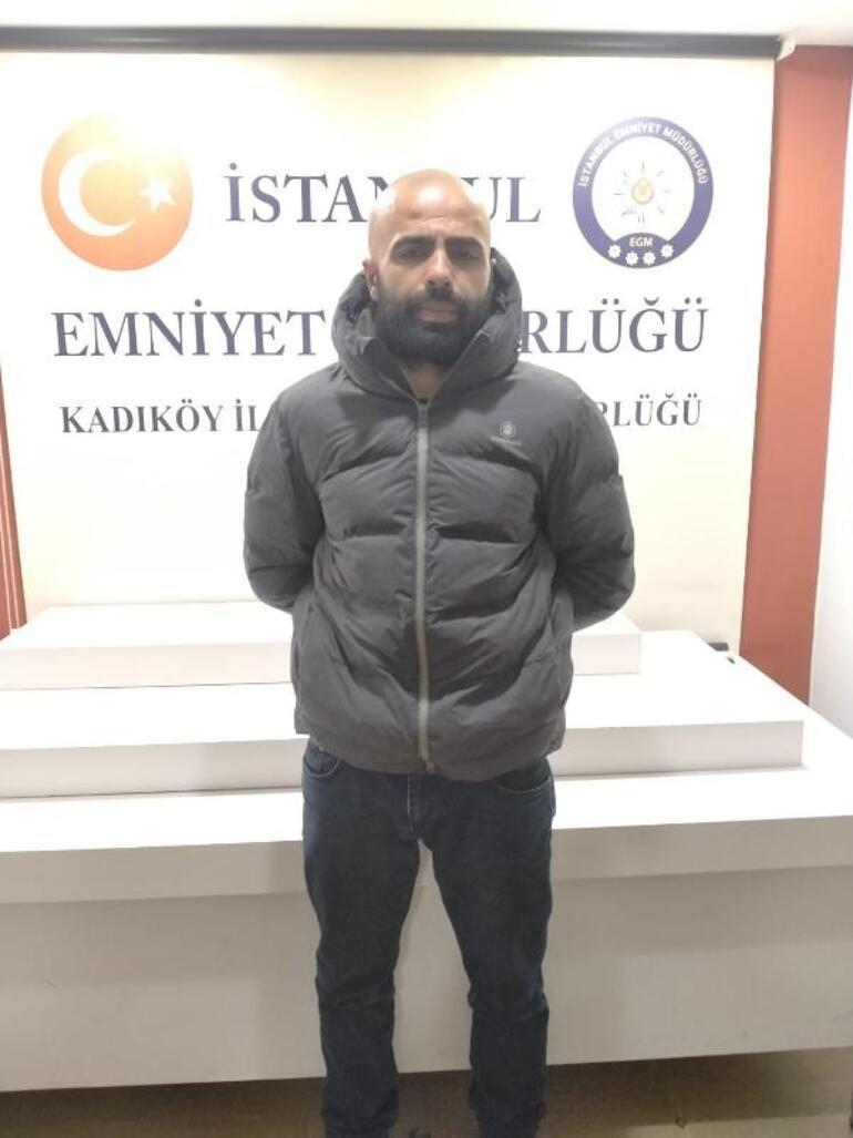 Kadıköy metro olayı ne Kadıköy Tavşantepe metrosundaki bıçaklı adam yakalandı mı