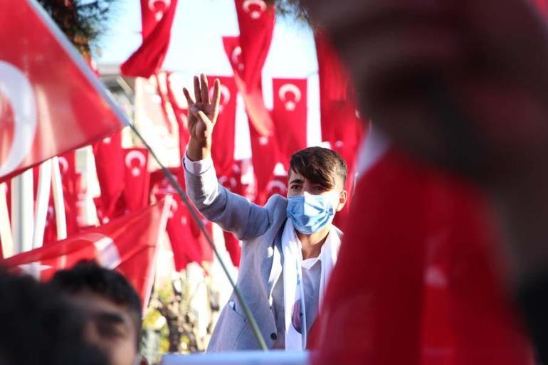 Cumhurbaşkanı Erdoğandan canlı yayında döviz ve faiz çıkışı