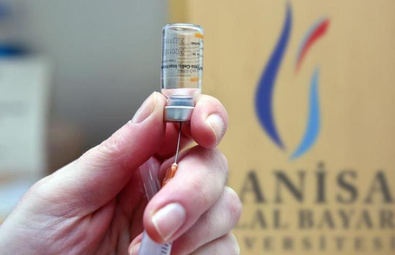 Covid-19 aşılarının antikor sonuçları karşılaştırıldı Flaş 4üncü doz açıklaması