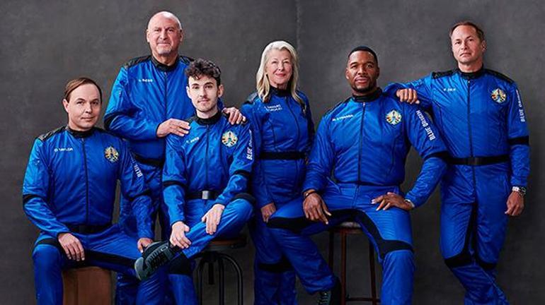 Blue Origin’den uzaya üçüncü turistik uçuş Sadece 11 dakika sürdü